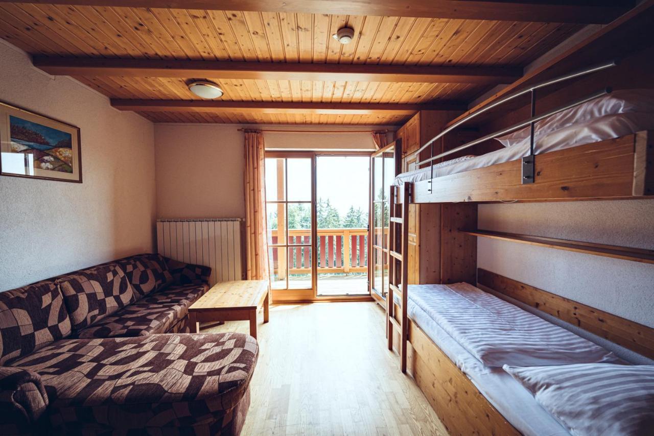 Pohorje Village Wellbeing Resort - Forest Apartments Videc Hočko Pohorje Екстериор снимка