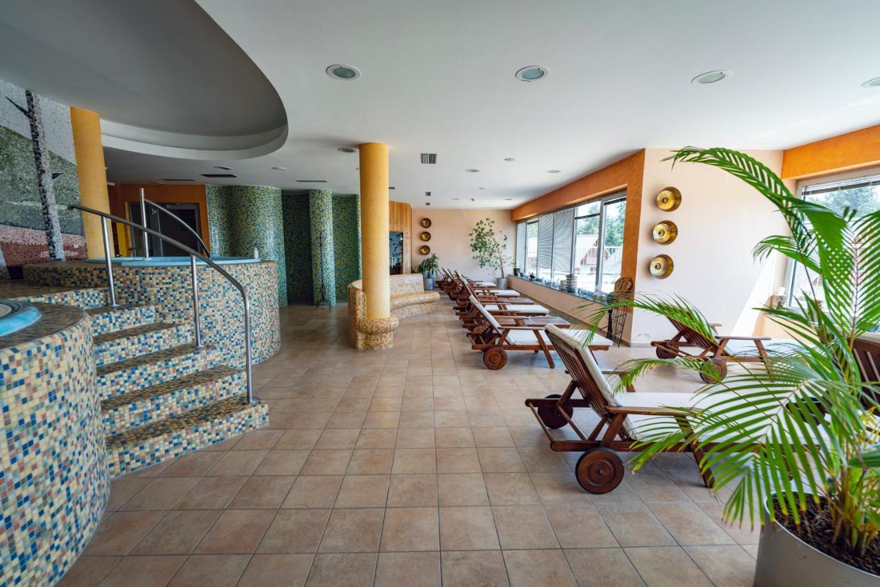 Pohorje Village Wellbeing Resort - Forest Apartments Videc Hočko Pohorje Екстериор снимка