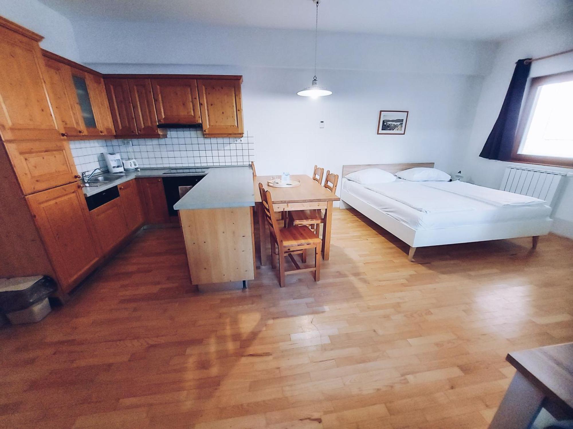 Pohorje Village Wellbeing Resort - Forest Apartments Videc Hočko Pohorje Стая снимка